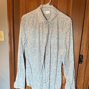 GAP Men's Casual Floral Button-Down Shirt